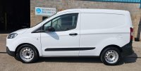 FORD TRANSIT COURIER