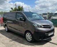 TOYOTA PROACE
